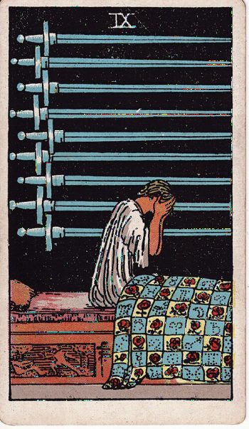 Κάρτα ταρώ Εννέα Σπαθιών (Nine of Swords) - Rider-Waite