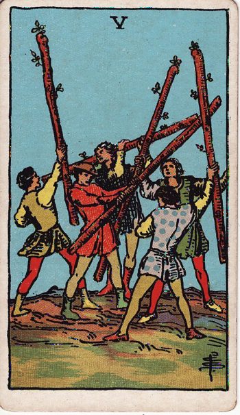 Κάρτα ταρώ Πέντε Ράβδων (Five of Wands) - Rider-Waite